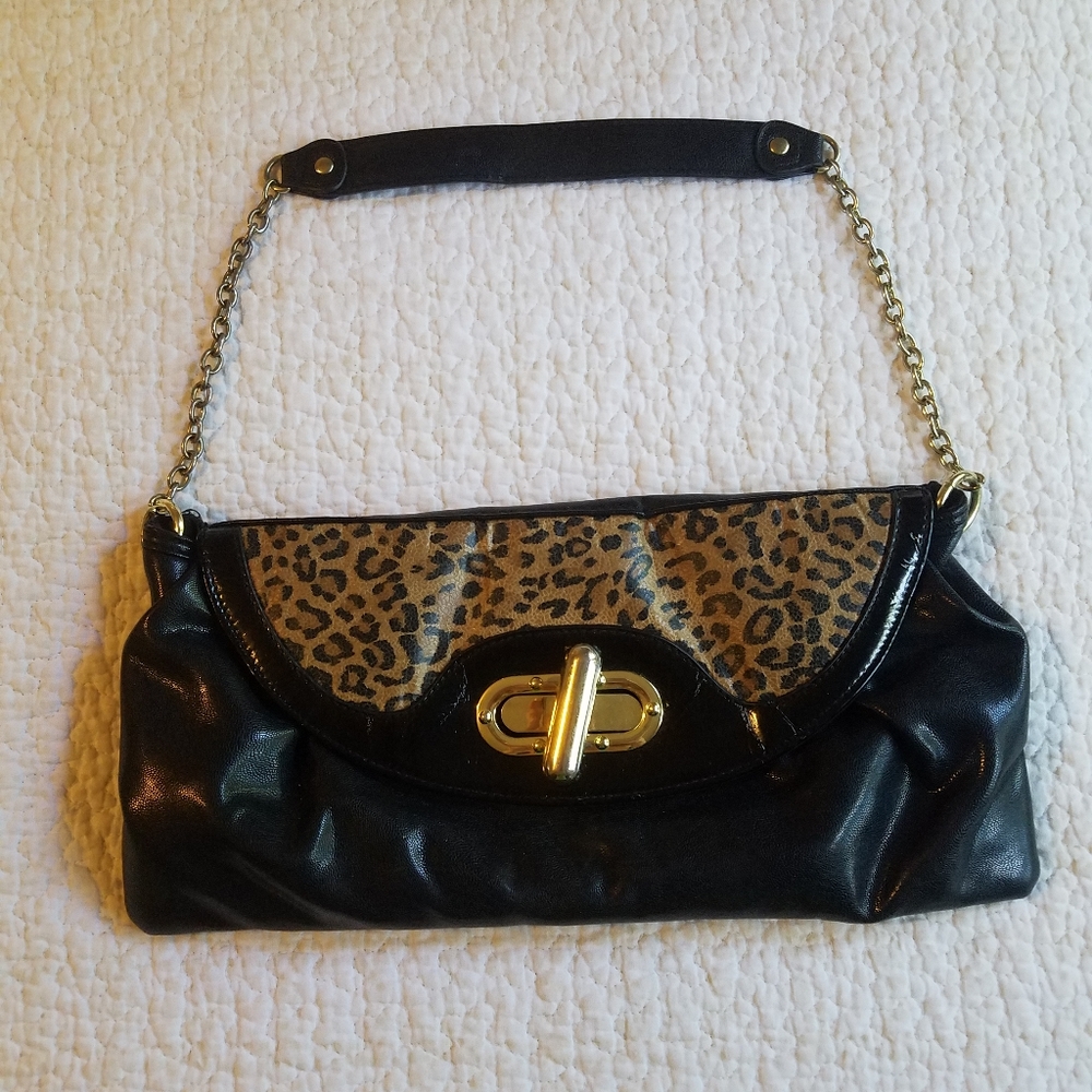 Daisy Fuentes Leopard Print Black Patent Purse